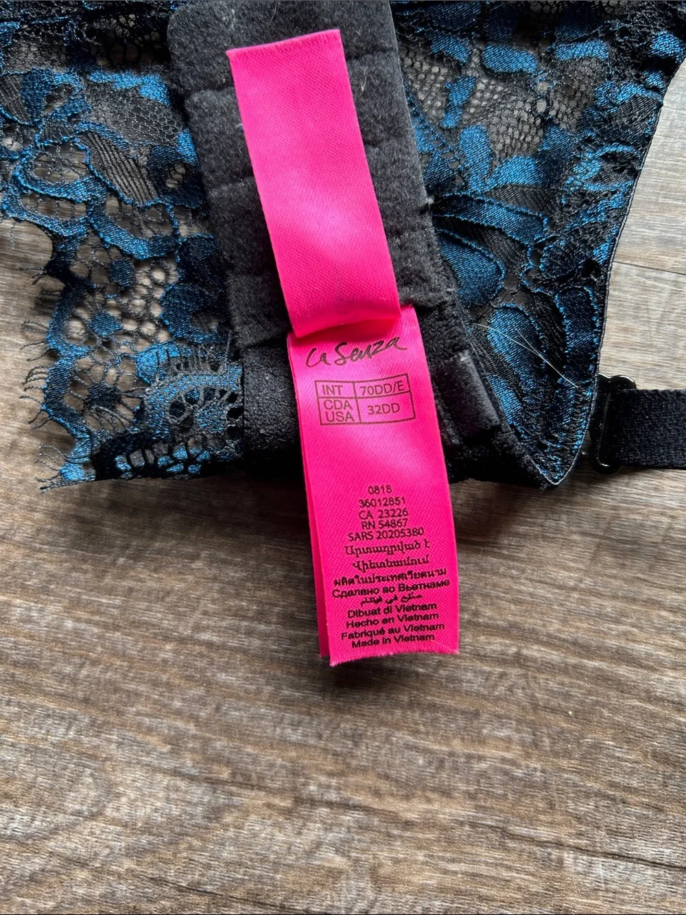 La Senza Beyond Sexy Lace Plunge Bralette in Dark Blue and Black - Picture 4 of 5